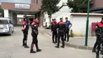 Li Semsûrê bi dar, kevir û biviran şer: 15 kes birîndar bûn