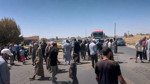 Xelkê ji ber nebûna sotemeniyê rêya Hesekê girt