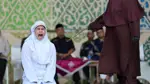 Ji ber weşana zindî ya TikTokê li meydanê bi lêdanê hatin cezakirin